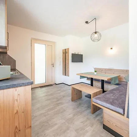 Bliem, * 弗林肯贝格